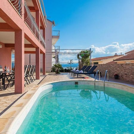 Solaris Holiday Home - Private Pool Stanici Kültér fotó