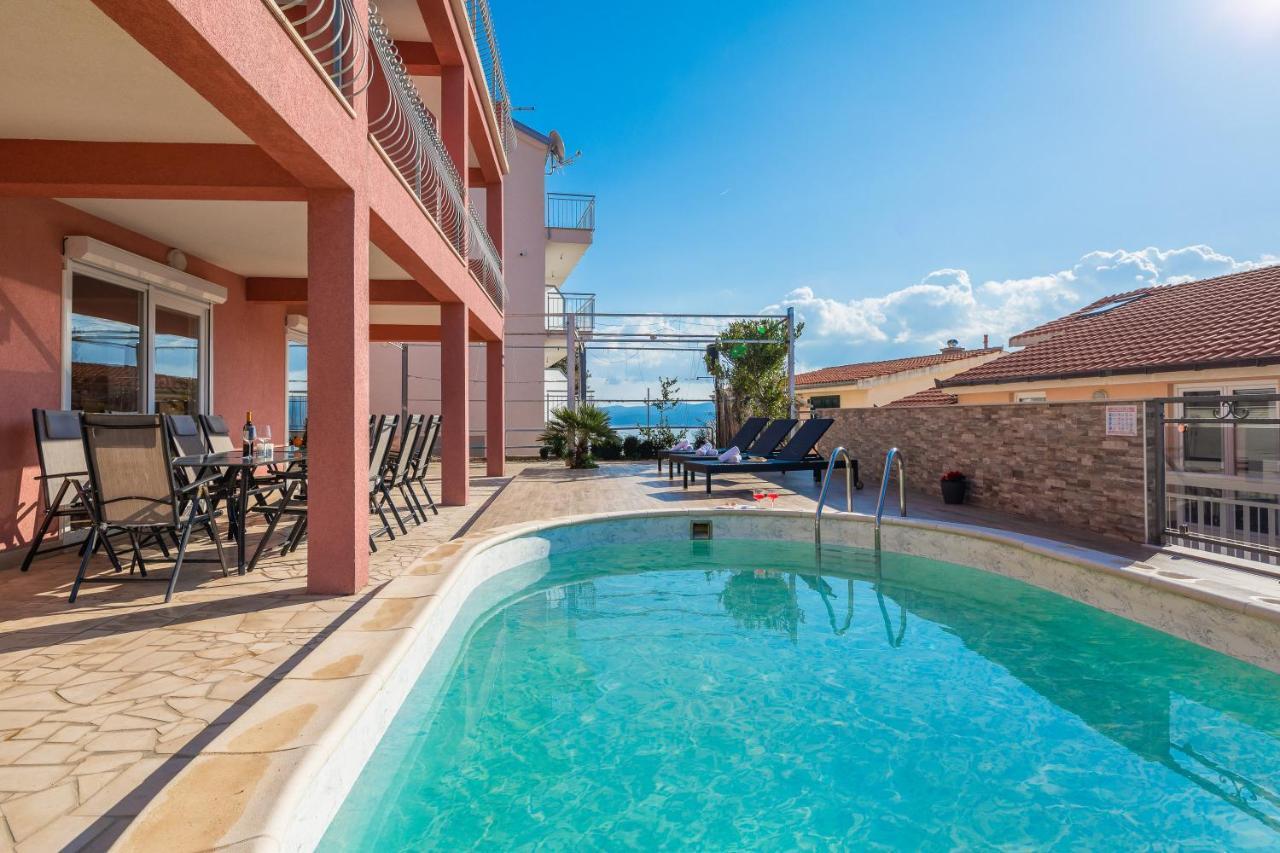 Solaris Holiday Home - Private Pool Stanici Kültér fotó